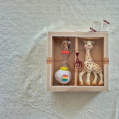 Coffret Sophie la girafe et coffret